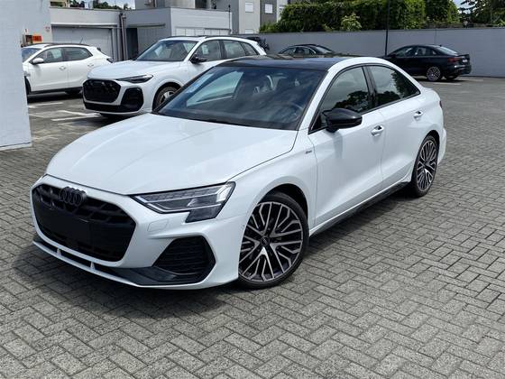 AUDI A3 2.0 TFSI GASOLINA SEDAN PERFORMANCE BLACK S-TRONIC AUDI A3 2.0 TFSI GASOLINA SEDAN PERFORMANCE BLACK S-TRONIC